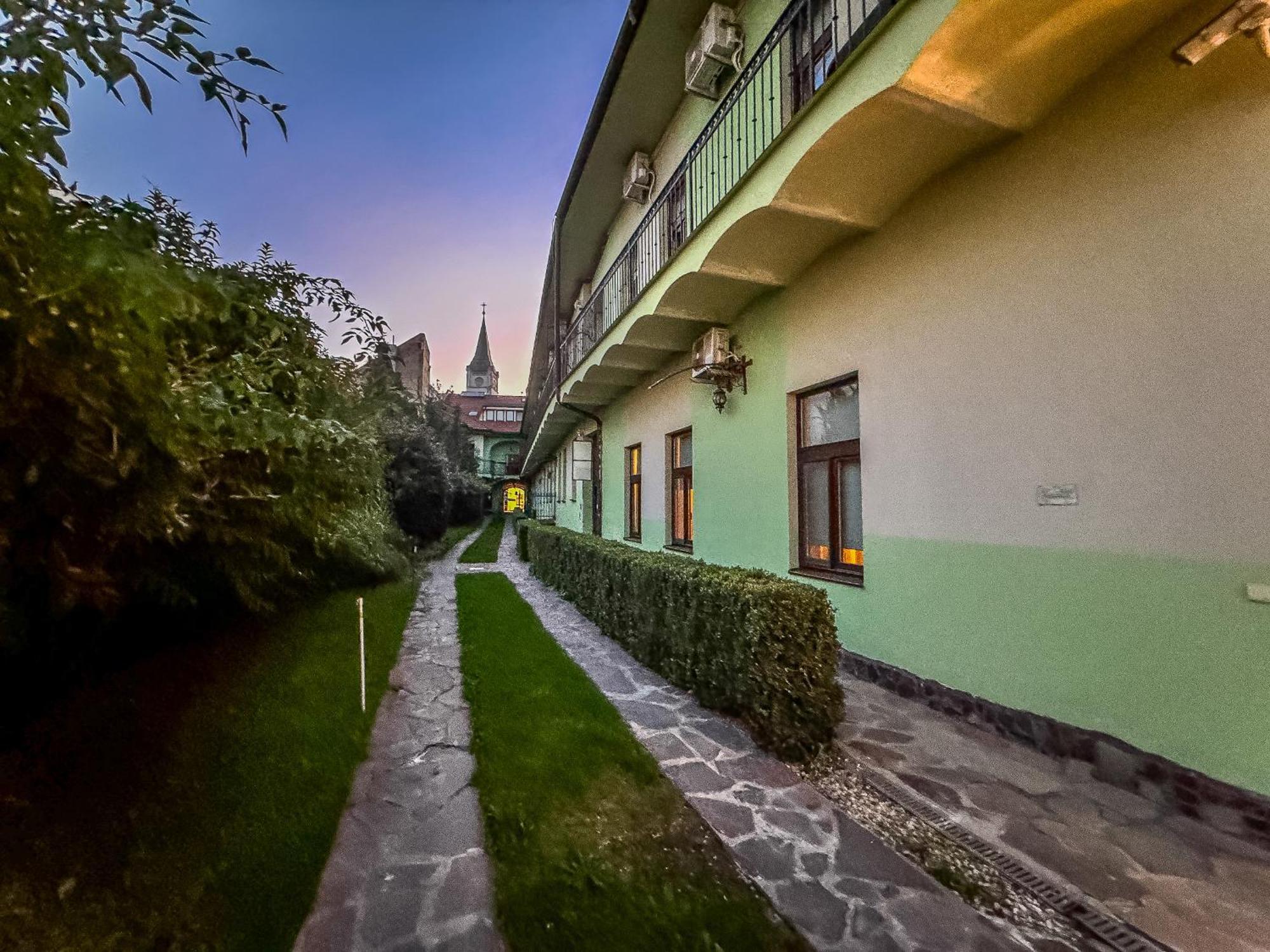 President Apartment City Center Kosice Kovacska Buitenkant foto